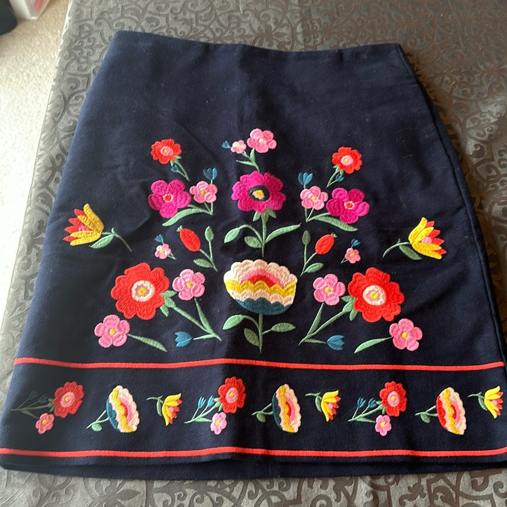 Boden Embroidered Skirt UK 10 US 6